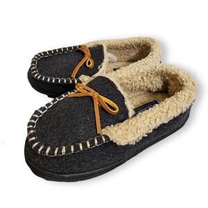 Grey Dockers Loafer Slippers, Kid's S (11-12)